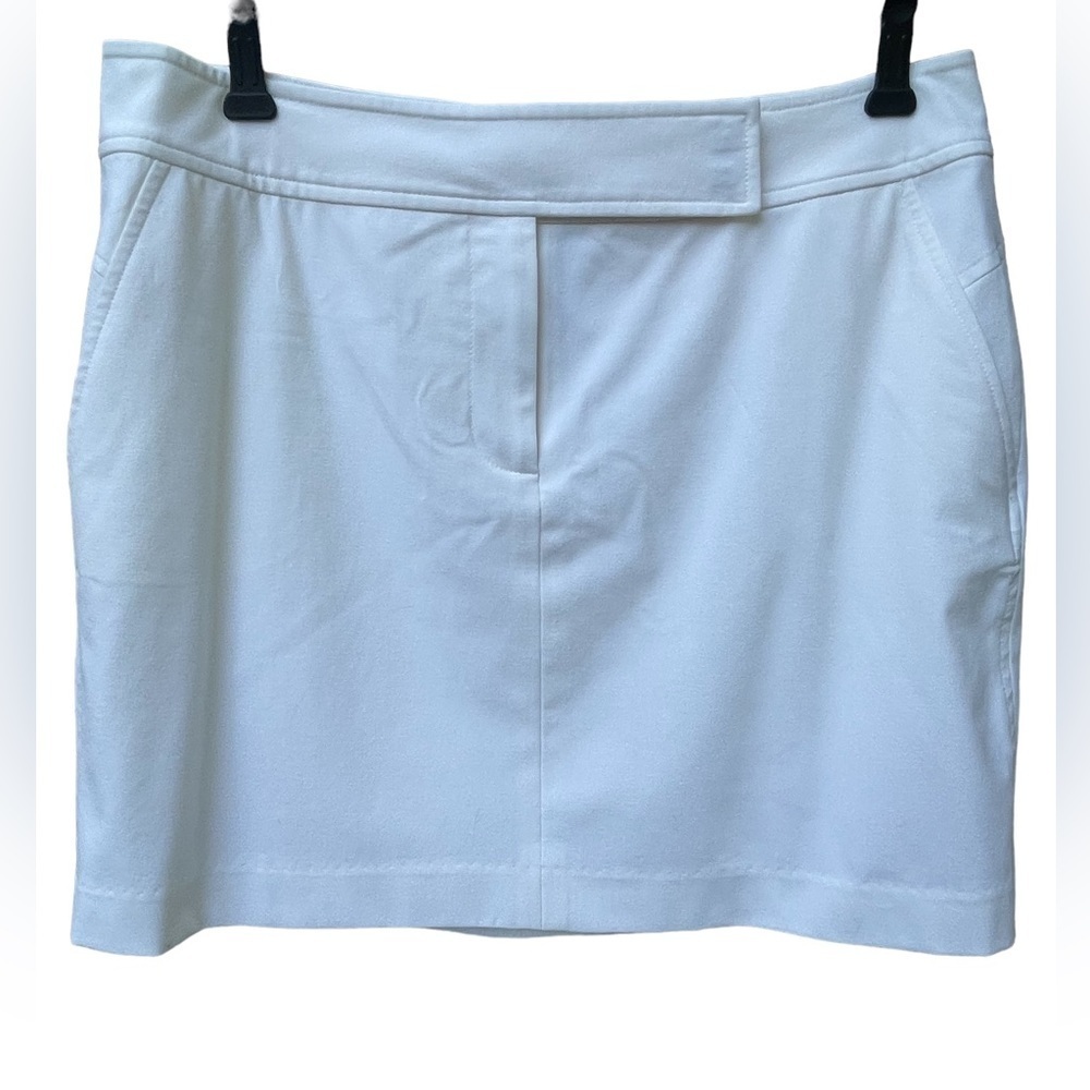 🔥🤍Gorgeous The Limited size 12 off white skirt. Stretchy Perfection!